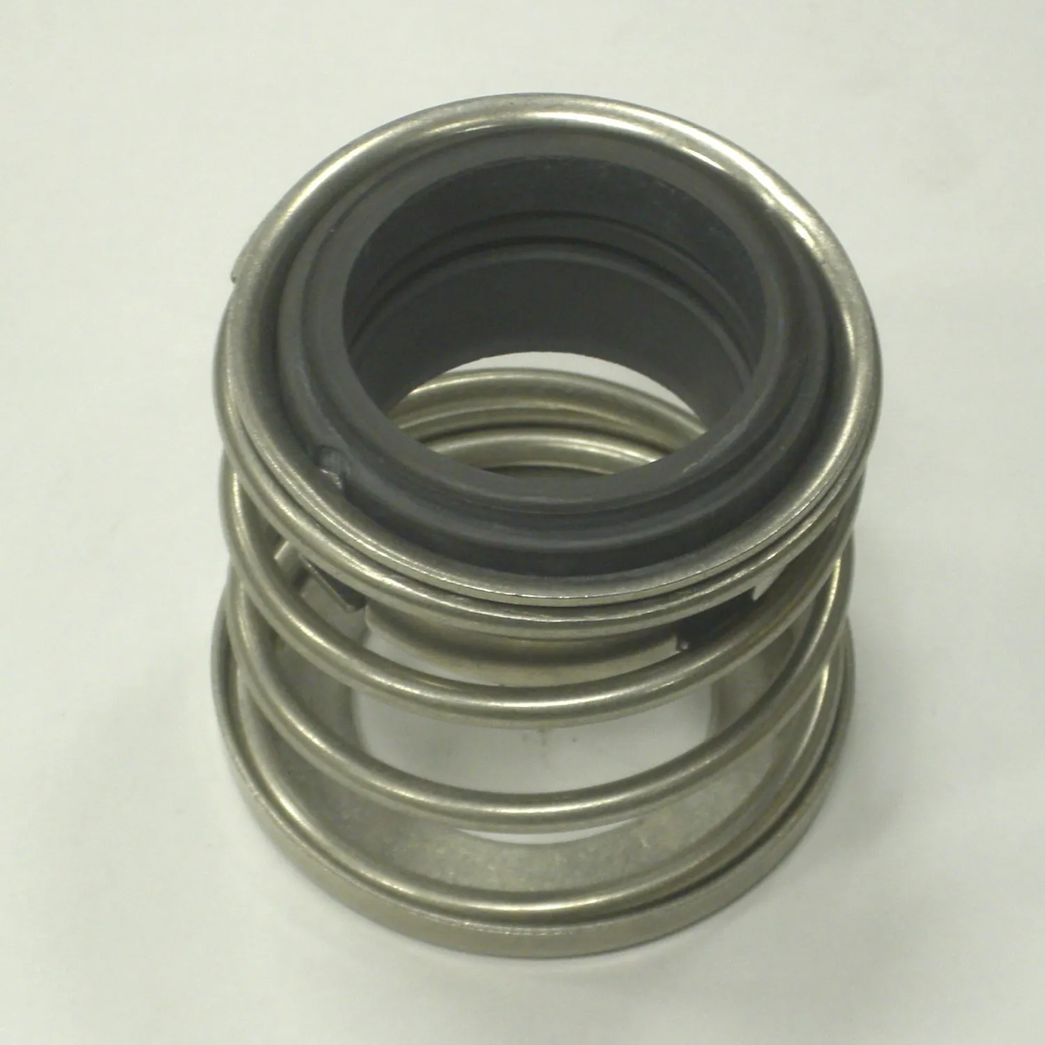 Representative image of coil spring mechanical seals